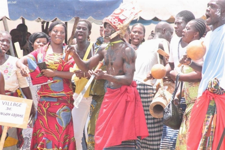 Les Atchan Rhdp au candidat Ouattara : “Hommes, femmes, jeunes vous soutiennent, votre programme est le fruit de la sagesse”
